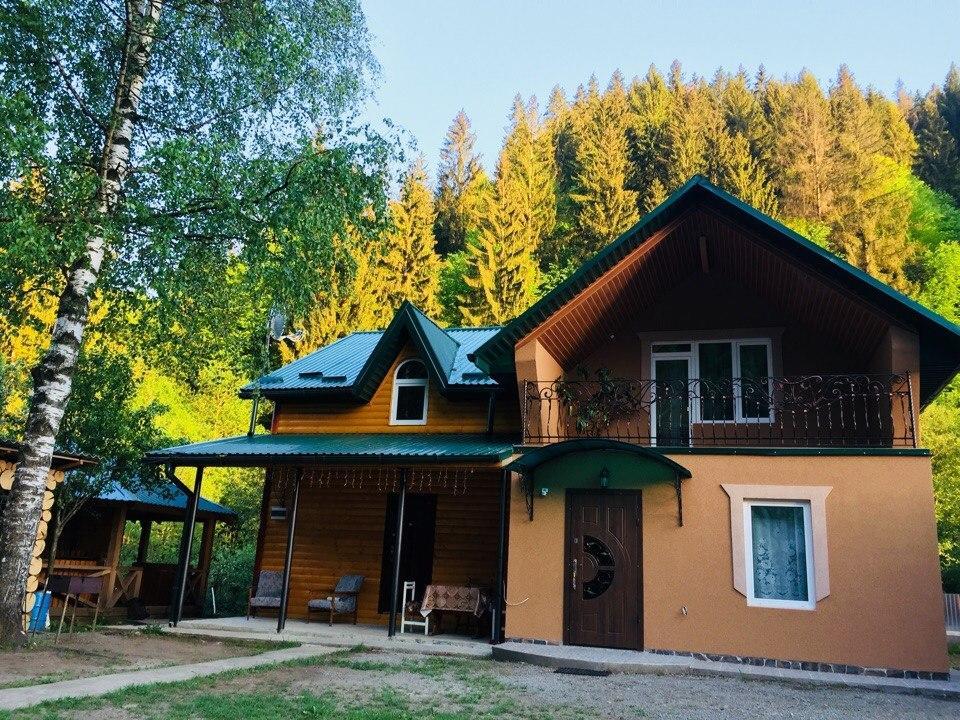 Садиба У Брусків Mizhhirya  Eksteriør billede
